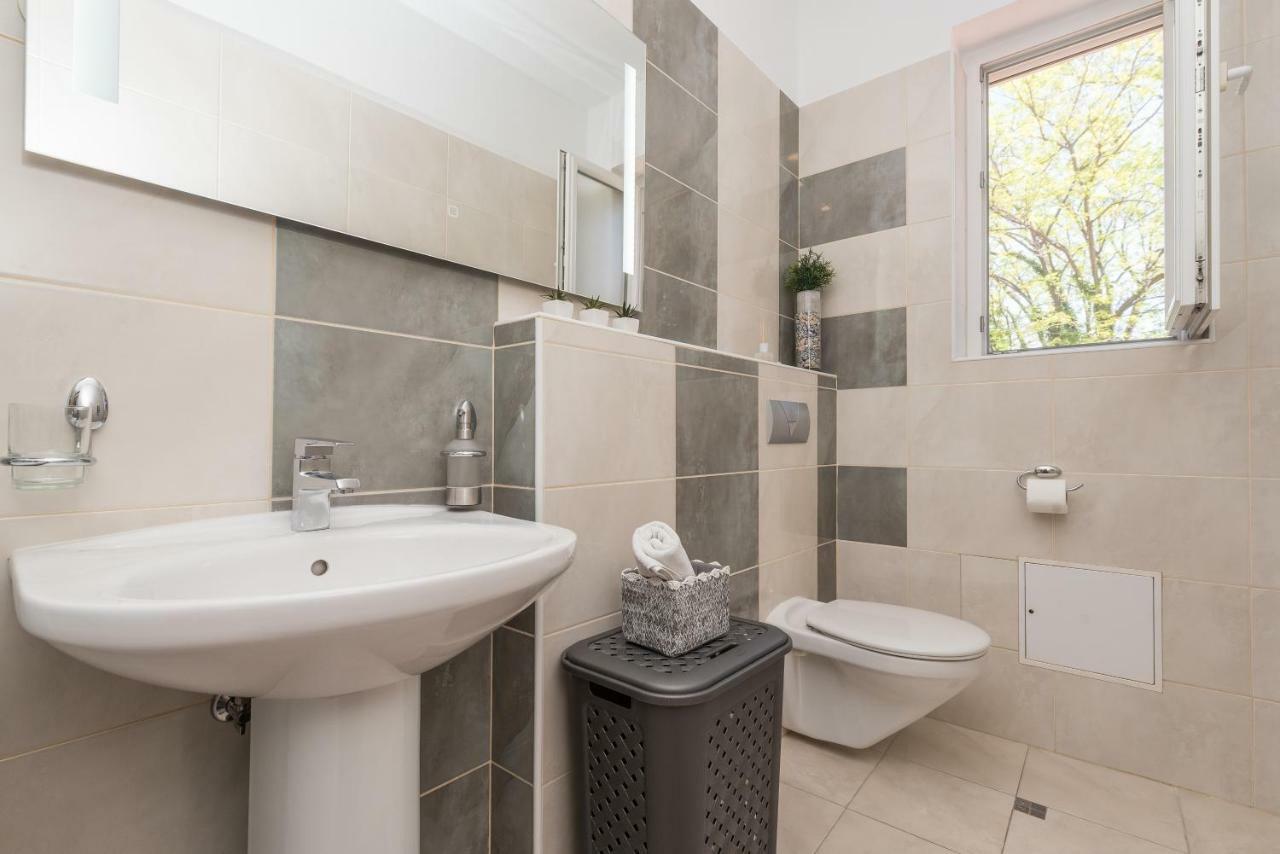 Portos Apartment Zadar Ngoại thất bức ảnh